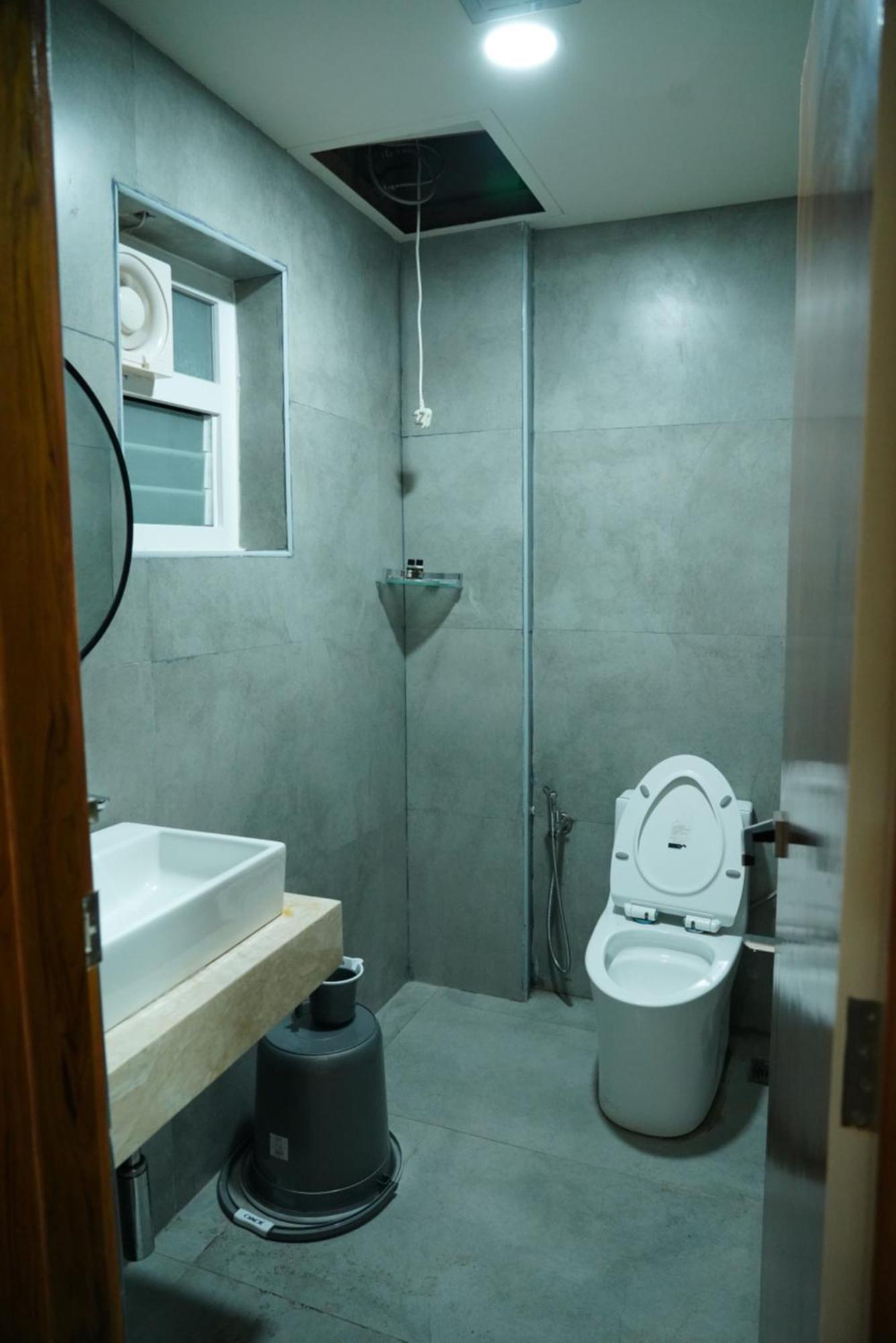 Hotel Pasupala Inn อนันตาปูร์ ภายนอก รูปภาพ