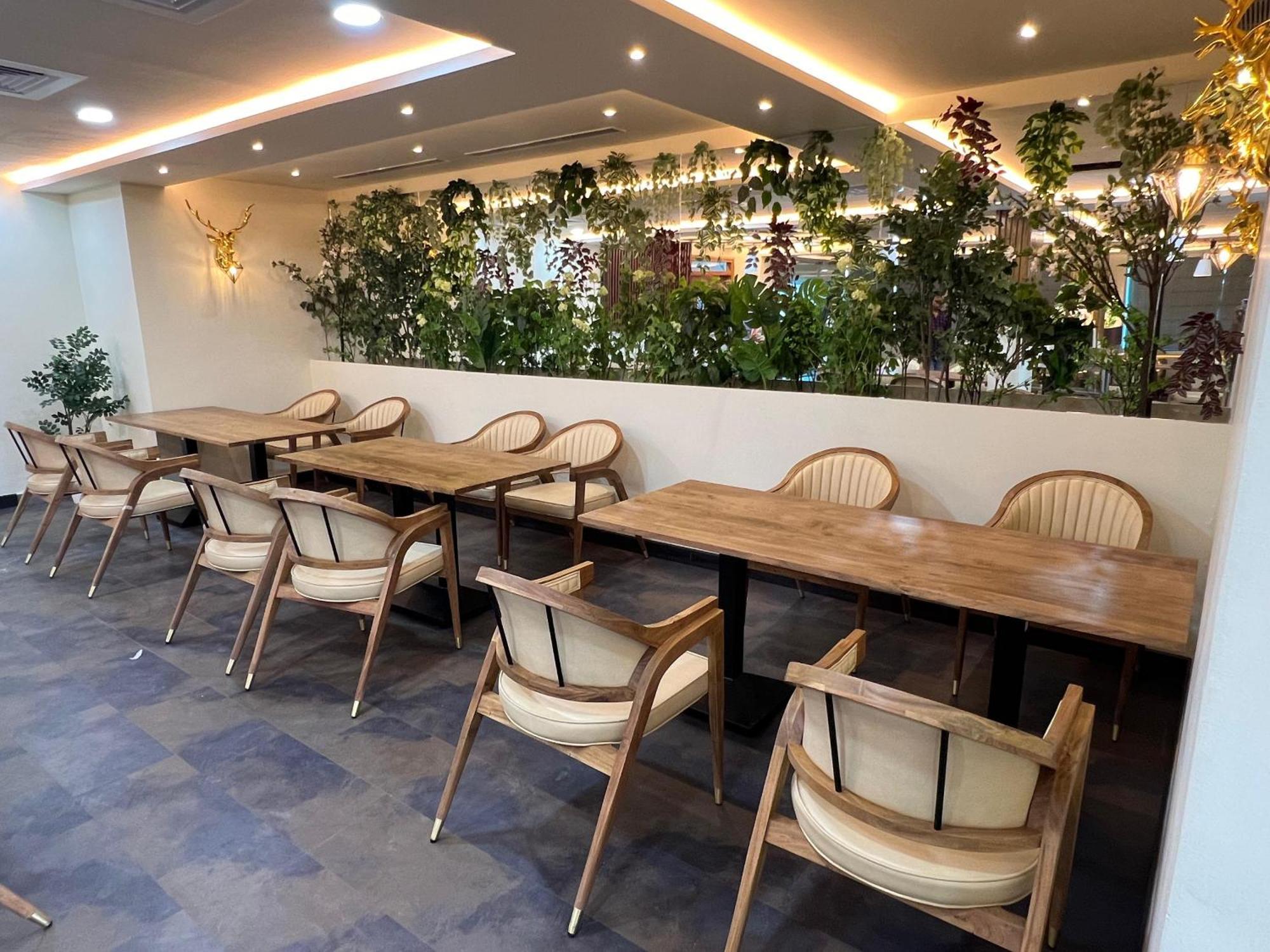 Hotel Pasupala Inn อนันตาปูร์ ภายนอก รูปภาพ